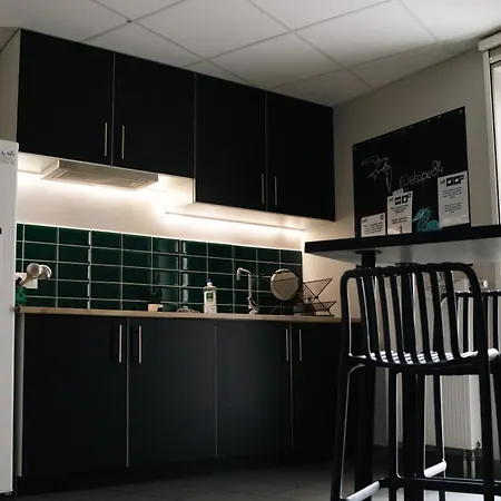 The People - ホテル トゥール