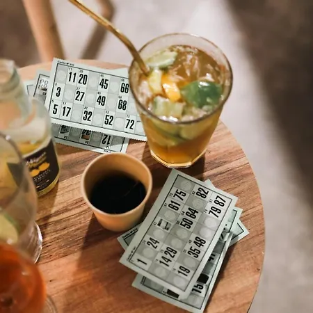 ホテル The People - トゥール