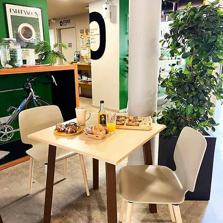 The People - トゥール