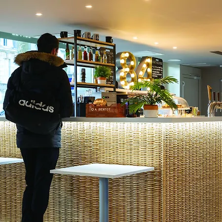 ホテル The People - トゥール