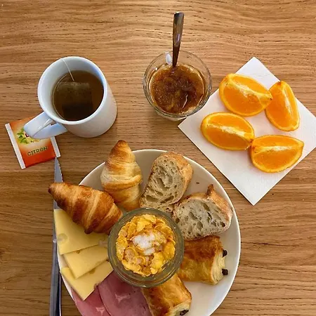 Hotel The People - Tours